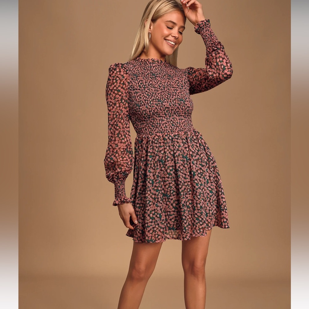 Floral Forever Green and Pink Floral Print Smocked Skater Dress
LULUS Size XL